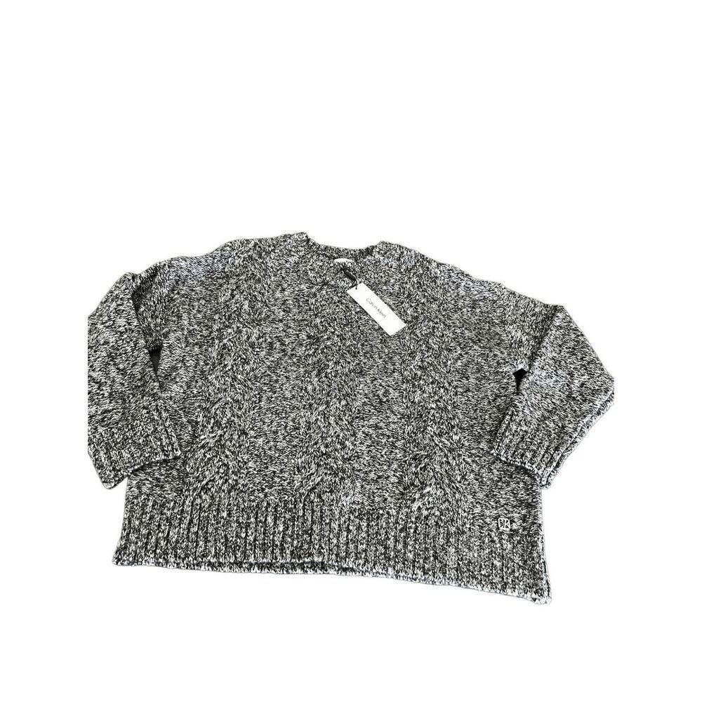 Calvin Klein sweater - Picture 3 of 10